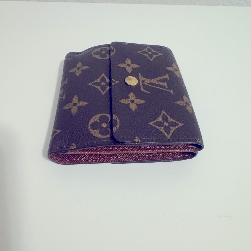 Louis Vuitton Compact Wallet - Picture 2 of 6